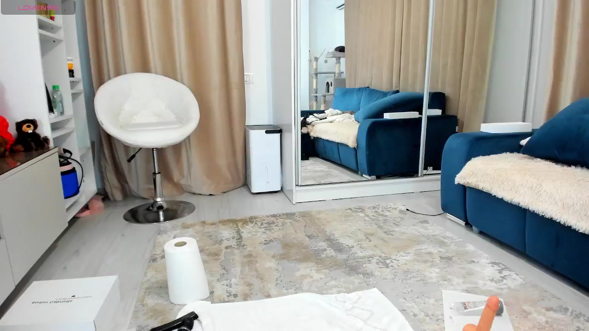 Gallery image thumbnail from Addictive_T's myfreecams stream on, 11/17/2024, 20:38 image 14 of 20