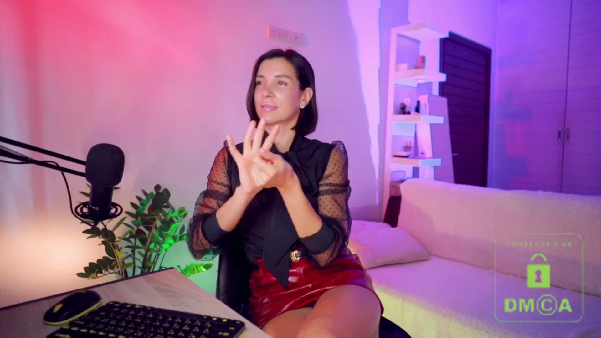 Gallery image thumbnail from AddictsQueen's myfreecams stream on, 07/04/2025, 05:09 image 3 of 20