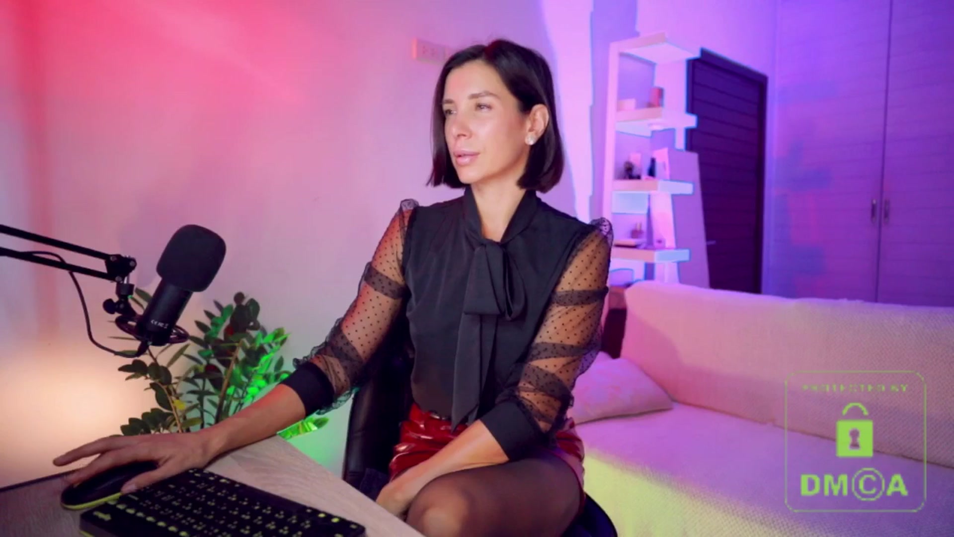 Gallery image thumbnail from AddictsQueen's myfreecams stream on, 07/04/2025, 06:06 image 3 of 20