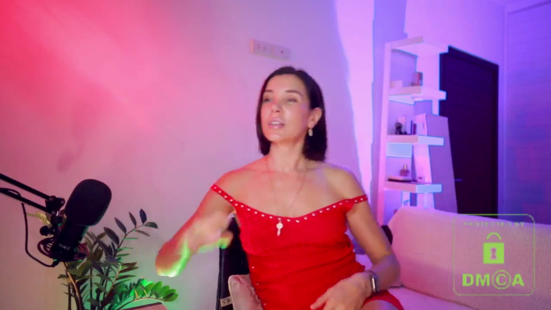 Gallery image thumbnail from AddictsQueen's myfreecams stream on, 07/20/2025, 05:52 image 19 of 20