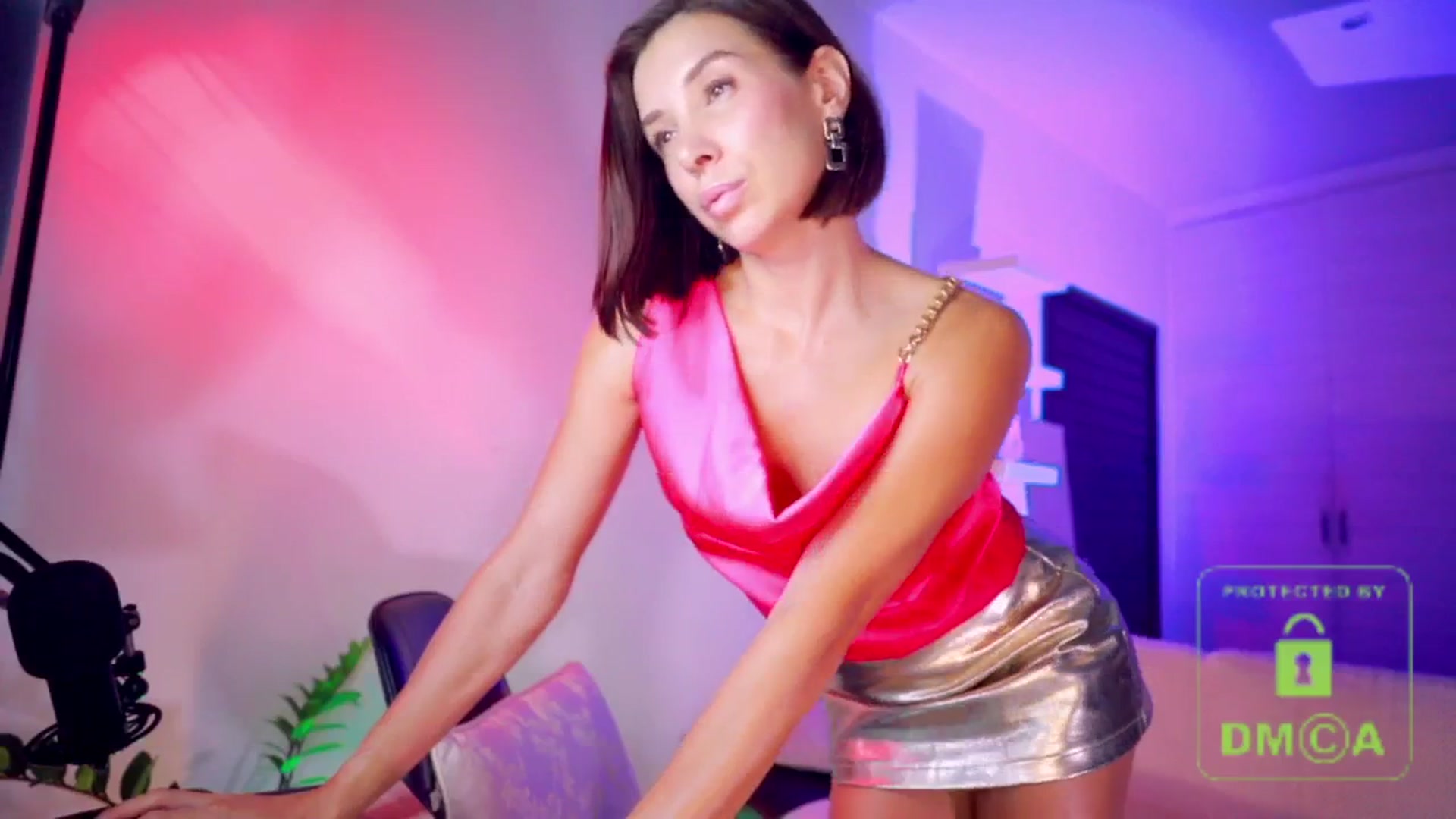 Gallery image thumbnail from AddictsQueen's myfreecams stream on, 12/26/2025, 06:08 image 17 of 20