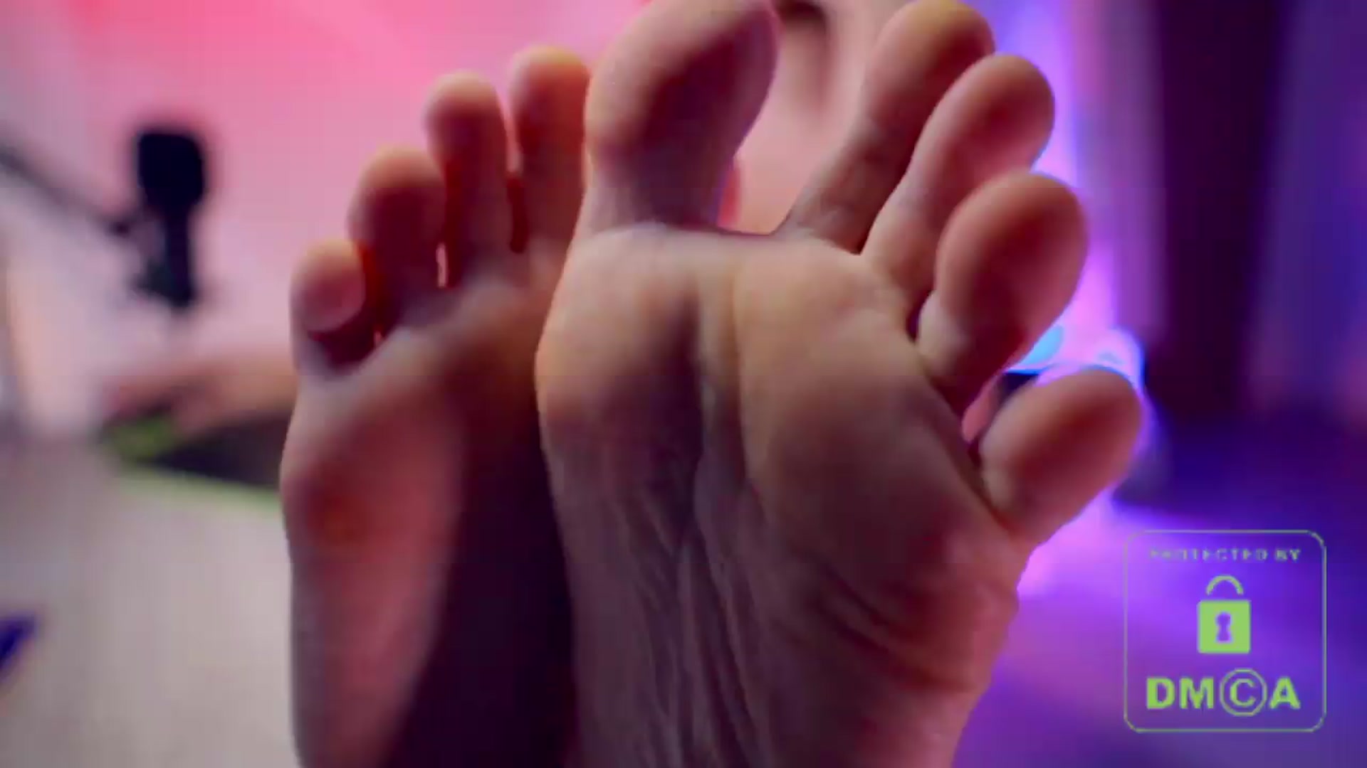 Gallery image thumbnail from AddictsQueen's myfreecams stream on, 05/15/2026, 06:10 image 1 of 20
