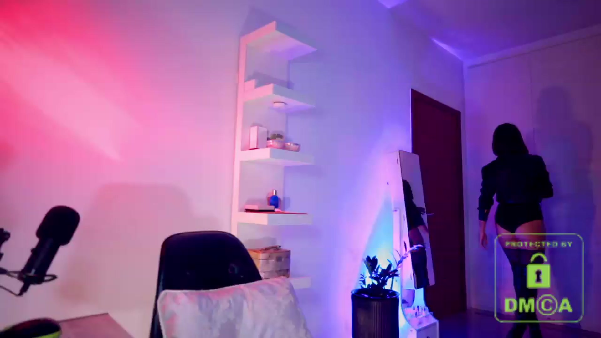 Gallery image thumbnail from AddictsQueen's myfreecams stream on, 06/11/2026, 06:27 image 6 of 20