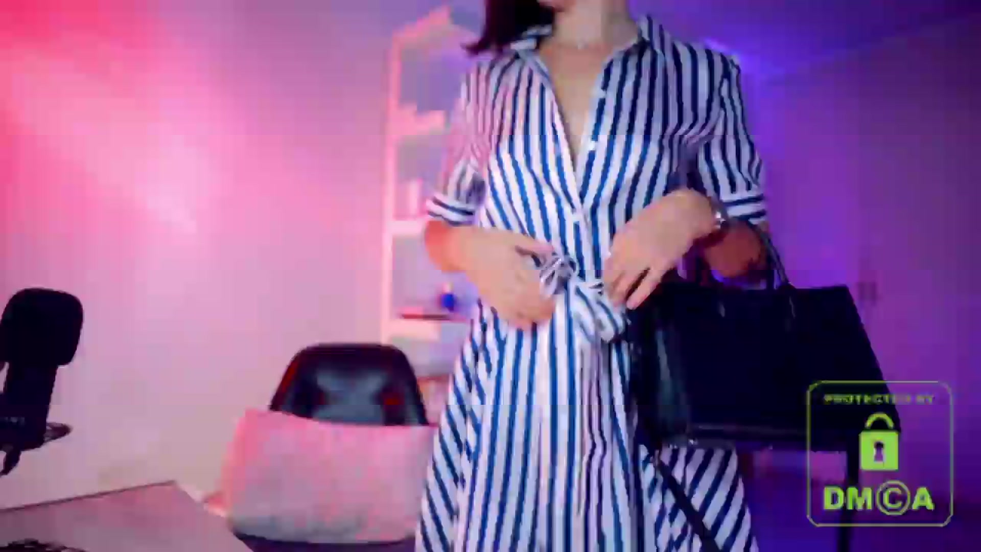 Gallery image thumbnail from AddictsQueen's myfreecams stream on, 06/12/2026, 06:24 image 7 of 20