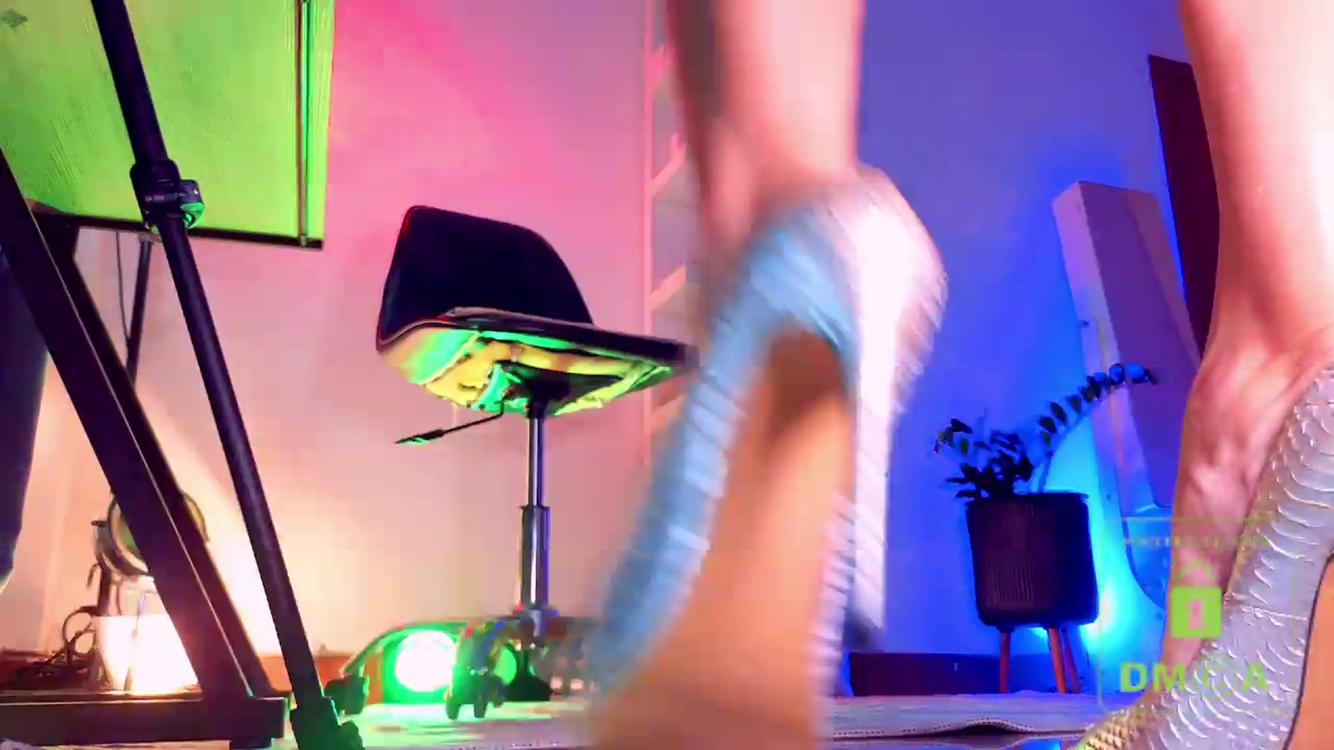 Gallery image thumbnail from AddictsQueen's myfreecams stream on, 07/10/2026, 06:07 image 11 of 20