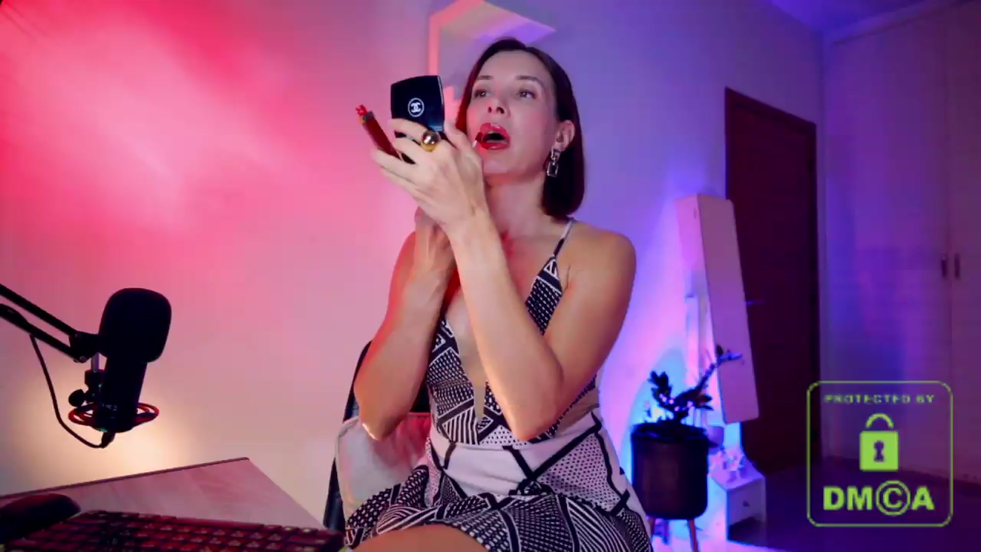 Gallery image thumbnail from AddictsQueen's myfreecams stream on, 07/23/2026, 05:51 image 6 of 20