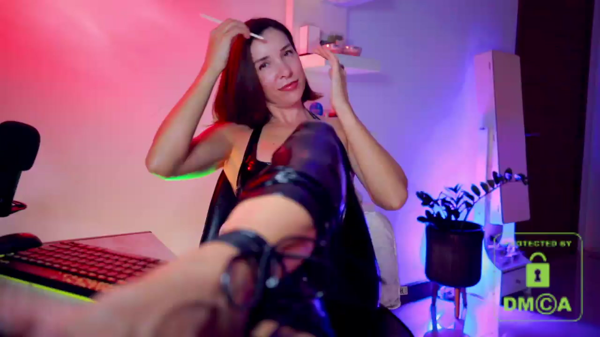 Gallery image thumbnail from AddictsQueen's myfreecams stream on, 07/30/2026, 06:23 image 17 of 20