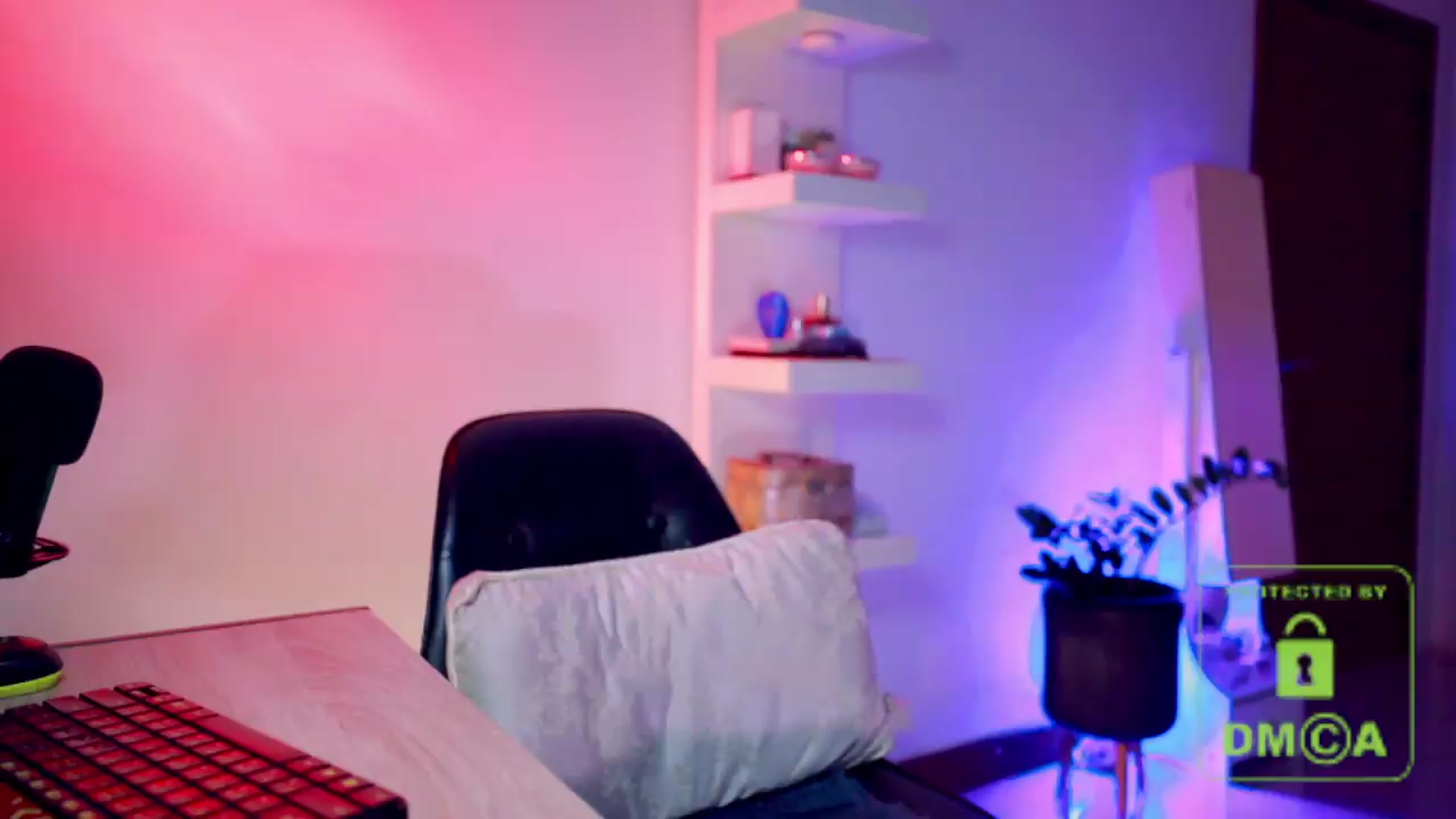 Gallery image thumbnail from AddictsQueen's myfreecams stream on, 07/30/2026, 06:23 image 7 of 20