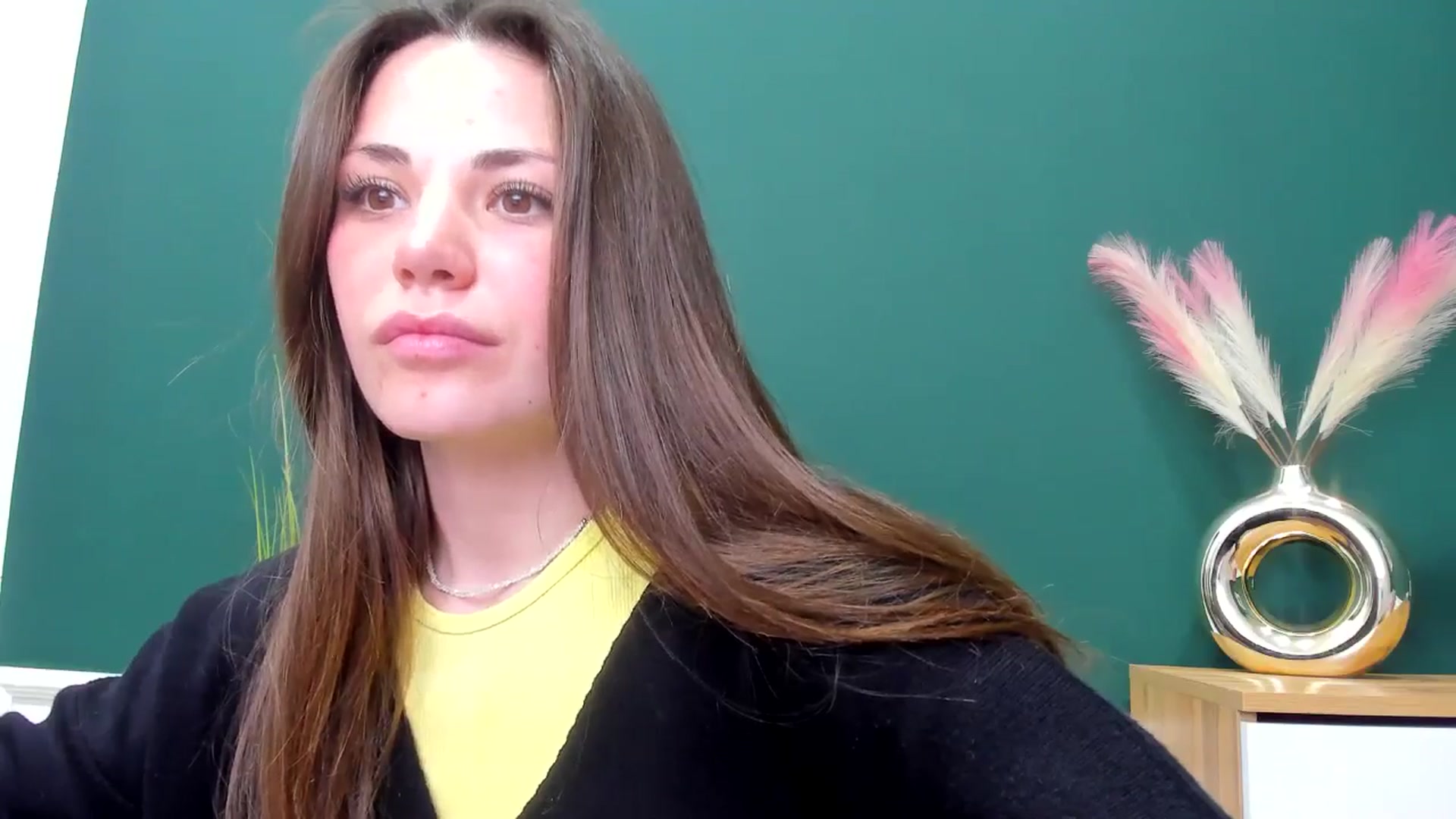 Gallery image thumbnail from AdelaShery's myfreecams stream on, 03/09/2025, 13:25 image 17 of 20