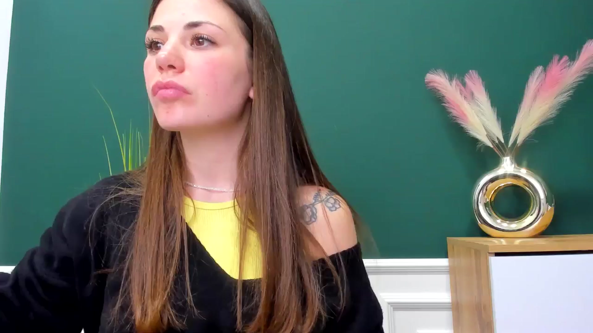 Gallery image thumbnail from AdelaShery's myfreecams stream on, 03/09/2025, 15:56 image 16 of 20
