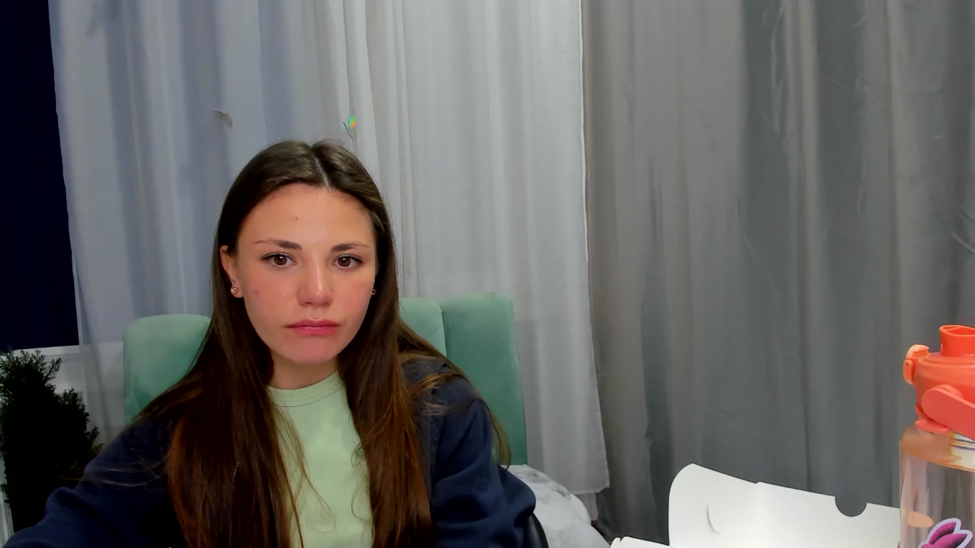 Gallery image thumbnail from AdelaShery's myfreecams stream on, 03/18/2025, 13:39 image 16 of 20