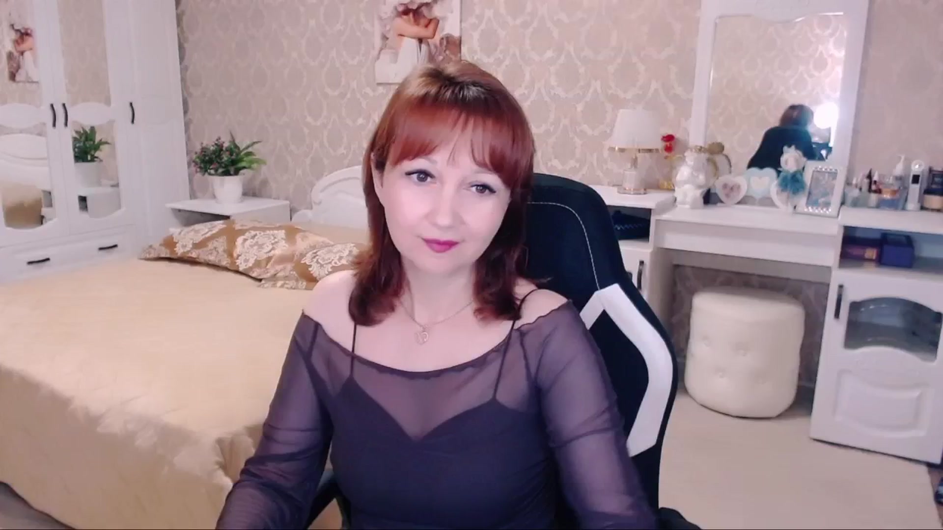 Gallery image thumbnail from AdeleEvans1's myfreecams stream on, 07/20/2025, 18:37 image 9 of 20