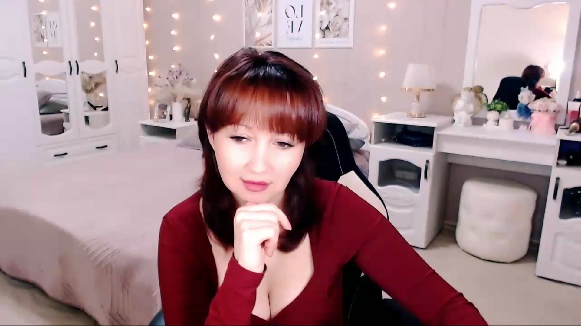 Gallery image thumbnail from AdeleEvans1's myfreecams stream on, 09/27/2026, 18:24 image 15 of 20
