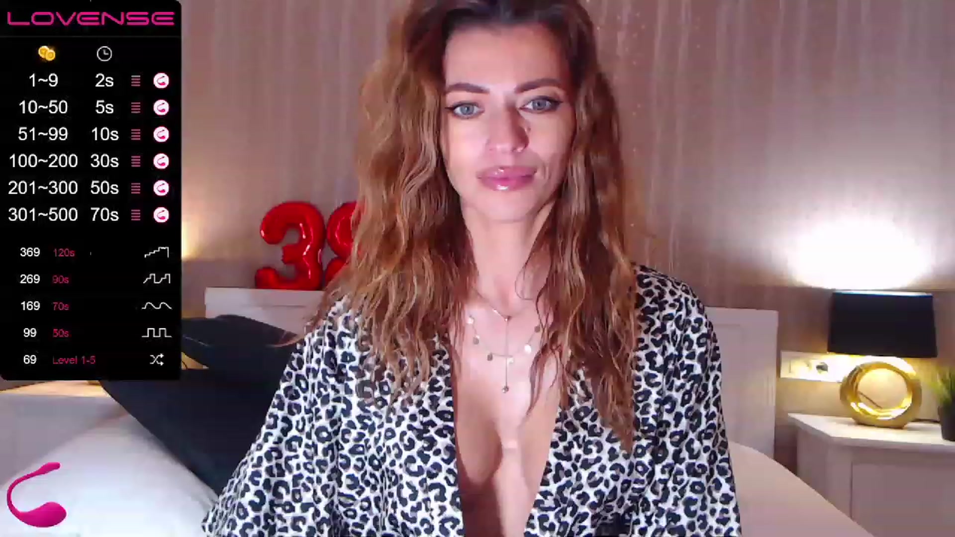 Gallery image thumbnail from AdeleFoxy's myfreecams stream on, 11/25/2022, 11:42 image 20 of 20