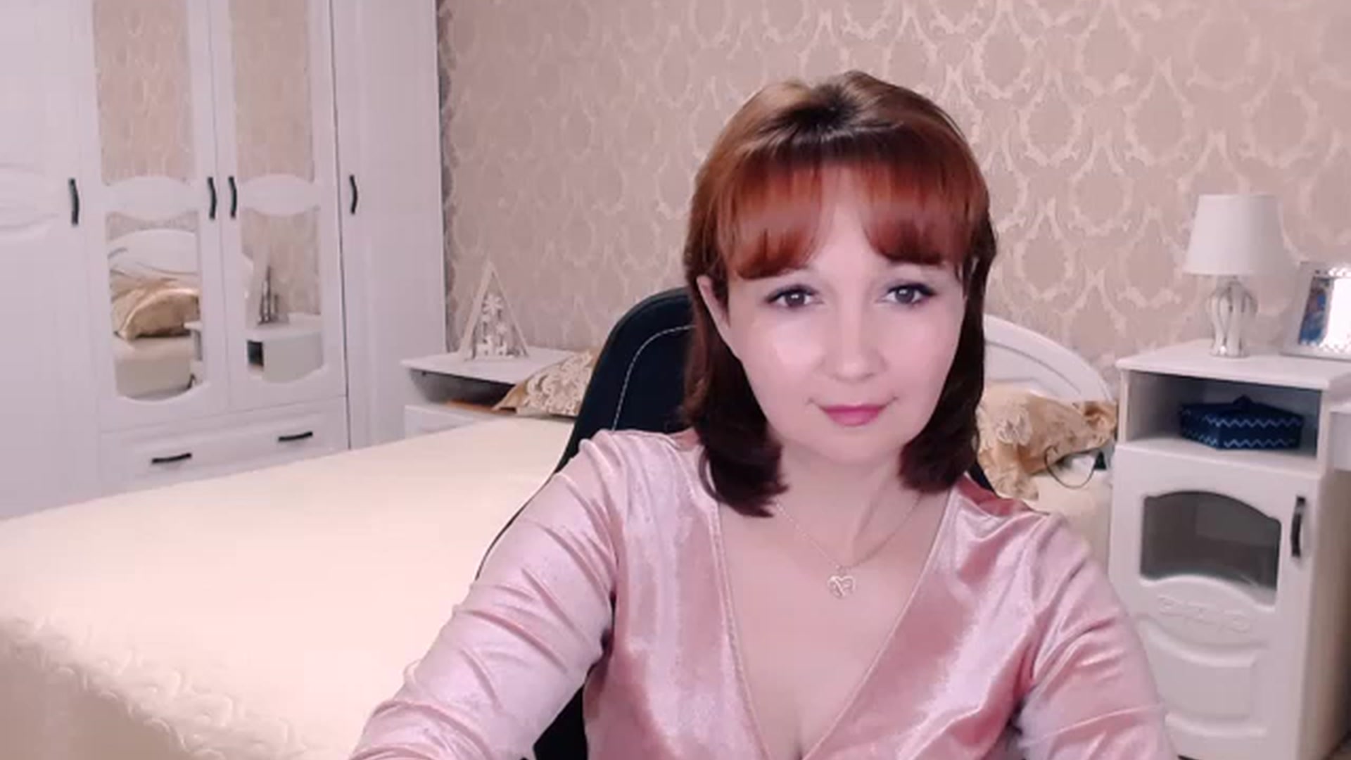 Gallery image thumbnail from AdeleMoran's myfreecams stream on, 07/23/2023, 17:14 image 16 of 20
