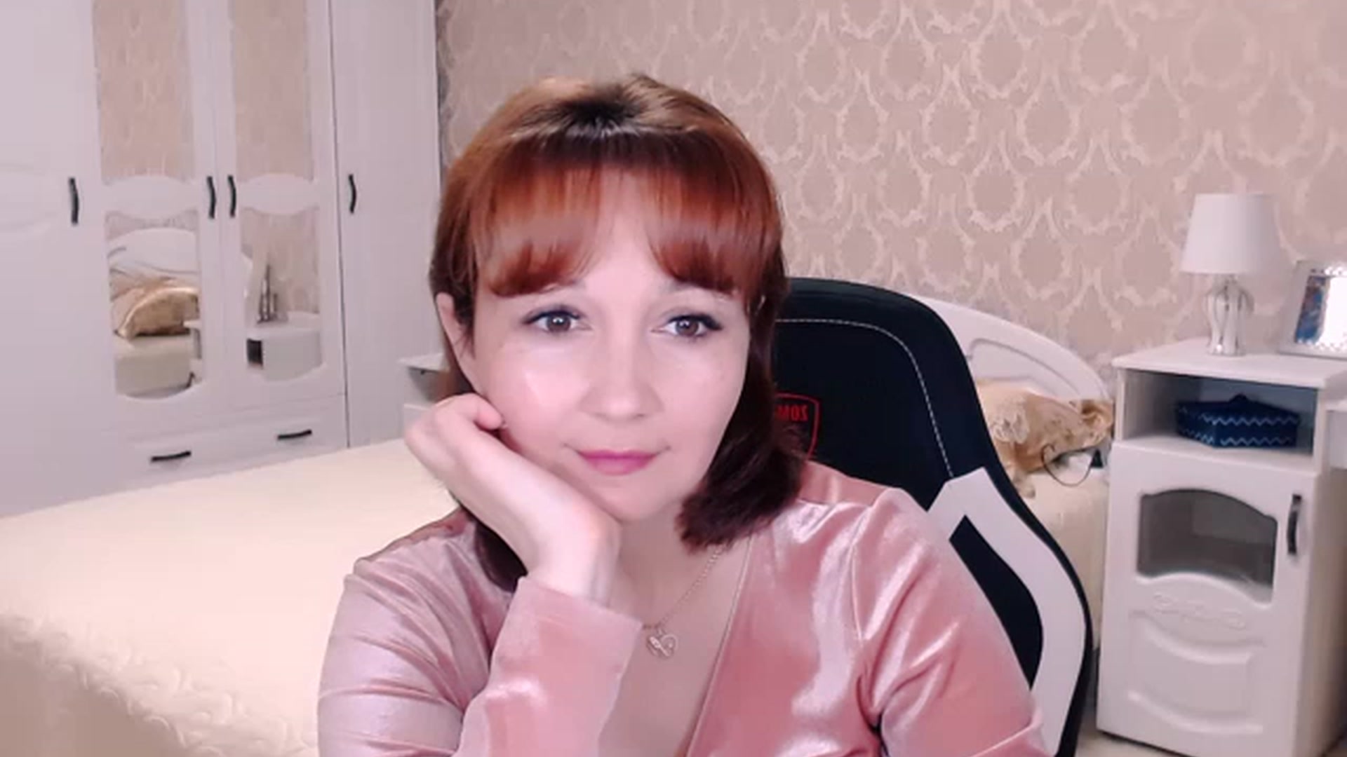 Gallery image thumbnail from AdeleMoran's myfreecams stream on, 07/23/2023, 17:14 image 7 of 20
