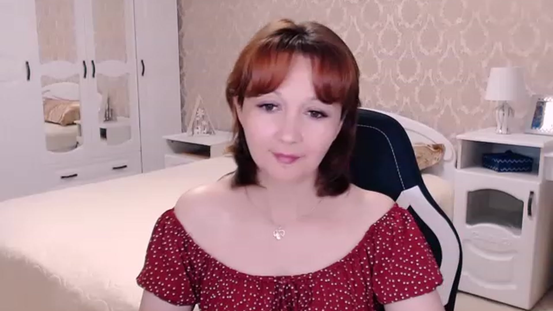Gallery image thumbnail from AdeleMoran's myfreecams stream on, 07/23/2023, 21:11 image 16 of 20