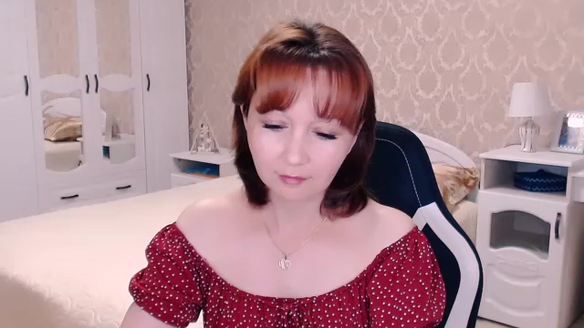 Gallery image thumbnail from AdeleMoran's myfreecams stream on, 07/27/2023, 16:45 image 16 of 20