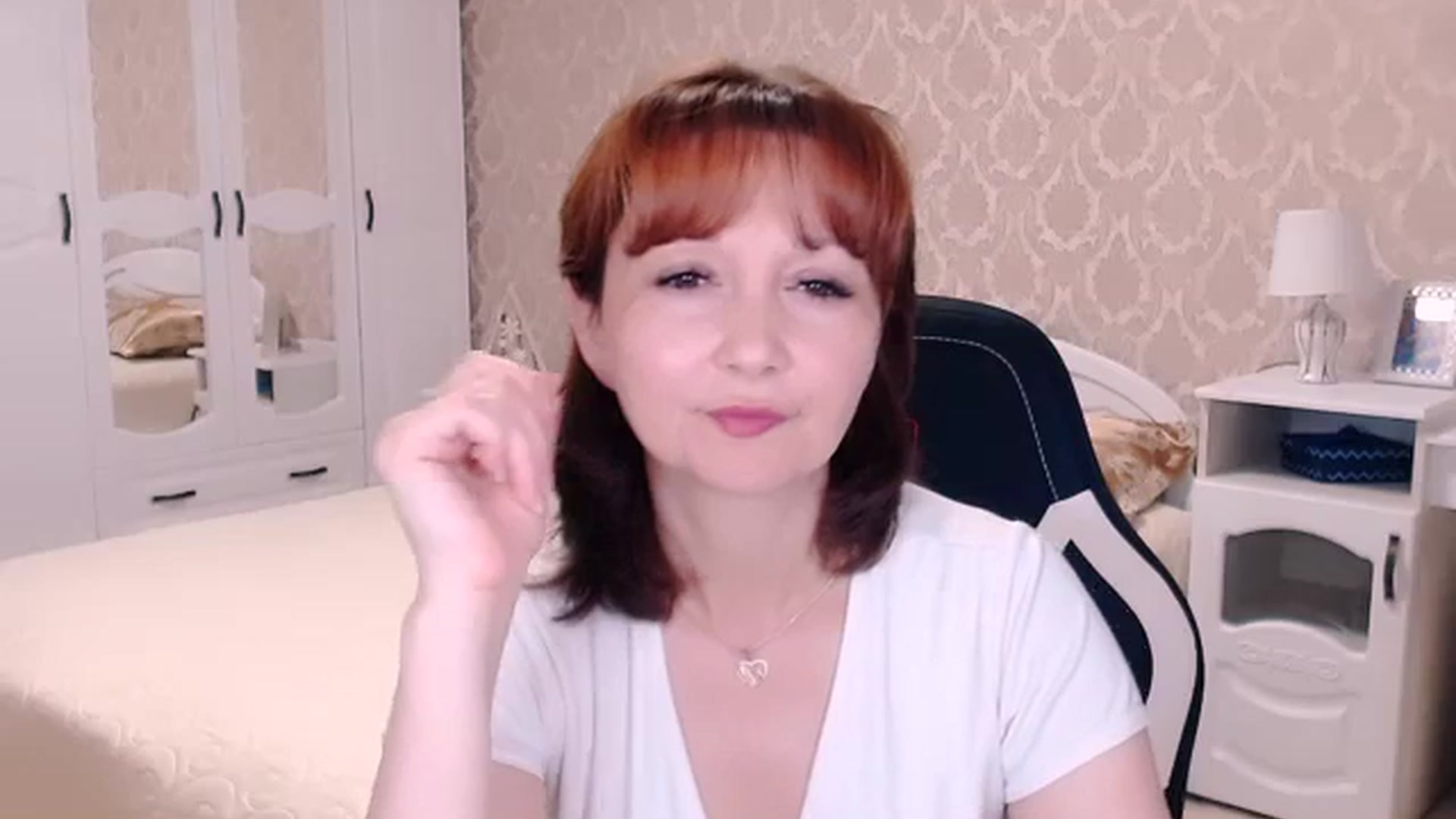 Gallery image thumbnail from AdeleMoran's myfreecams stream on, 07/27/2023, 17:30 image 18 of 20