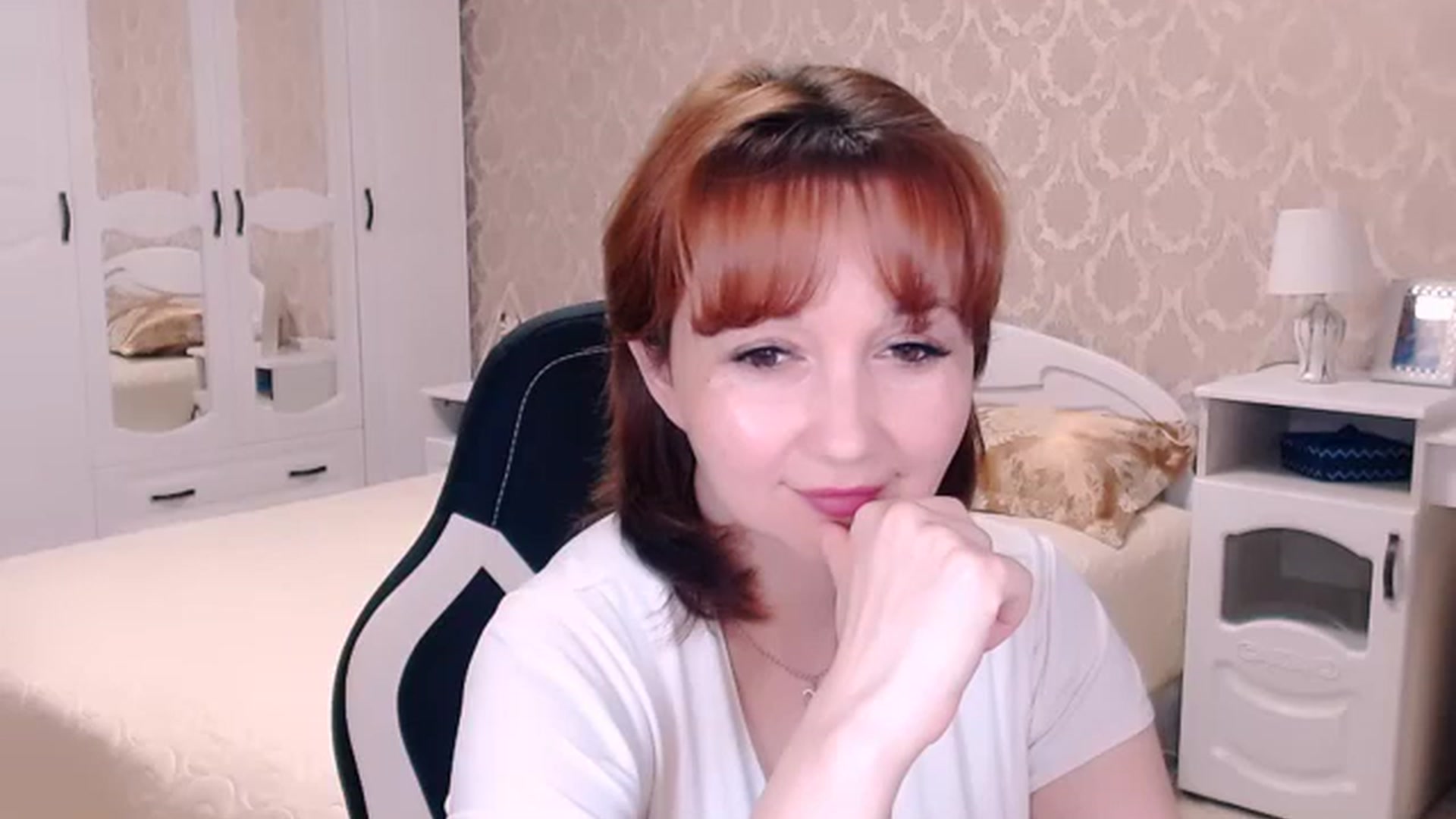 Gallery image thumbnail from AdeleMoran's myfreecams stream on, 07/27/2023, 17:30 image 7 of 20