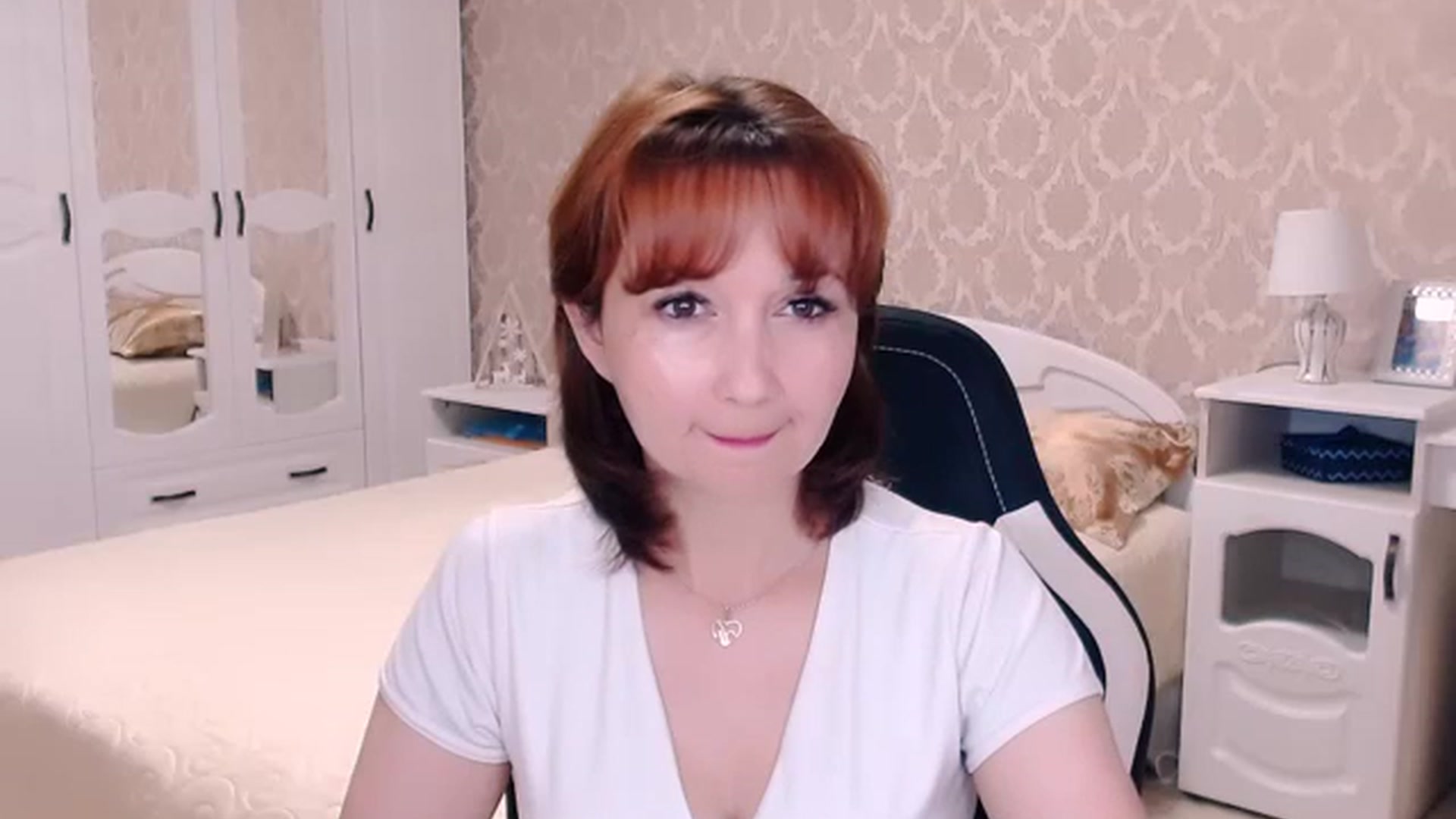Gallery image thumbnail from AdeleMoran's myfreecams stream on, 07/27/2023, 17:30 image 12 of 20
