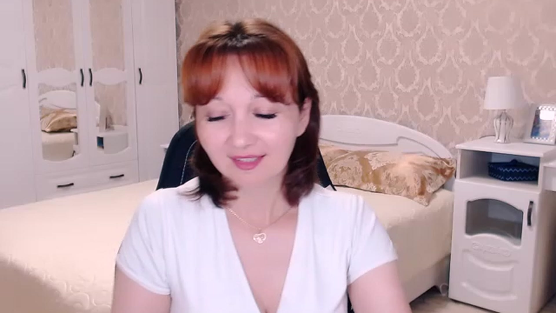 Gallery image thumbnail from AdeleMoran's myfreecams stream on, 07/27/2023, 19:27 image 15 of 20