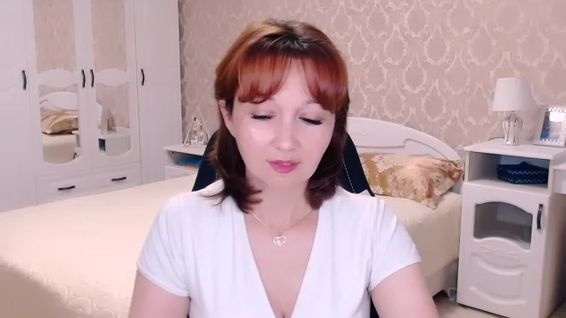 Gallery image thumbnail from AdeleMoran's myfreecams stream on, 07/27/2023, 19:27 image 14 of 20