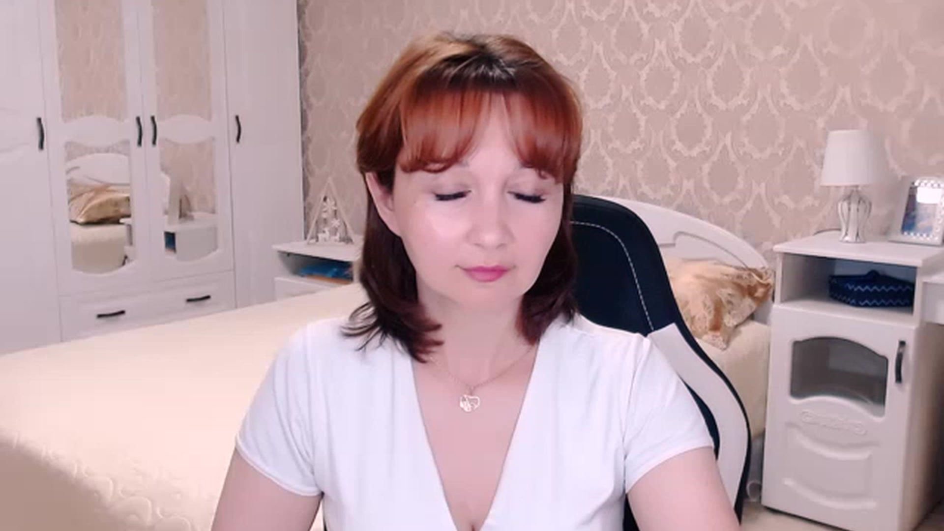 Gallery image thumbnail from AdeleMoran's myfreecams stream on, 07/27/2023, 19:27 image 2 of 20