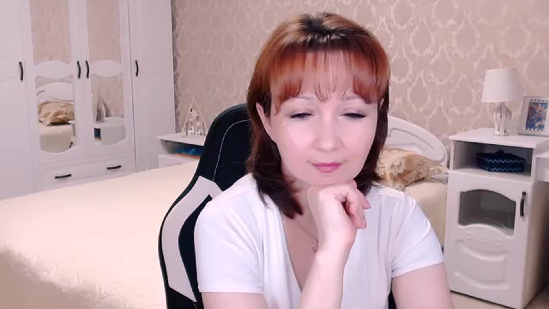 Gallery image thumbnail from AdeleMoran's myfreecams stream on, 07/29/2023, 16:45 image 14 of 20