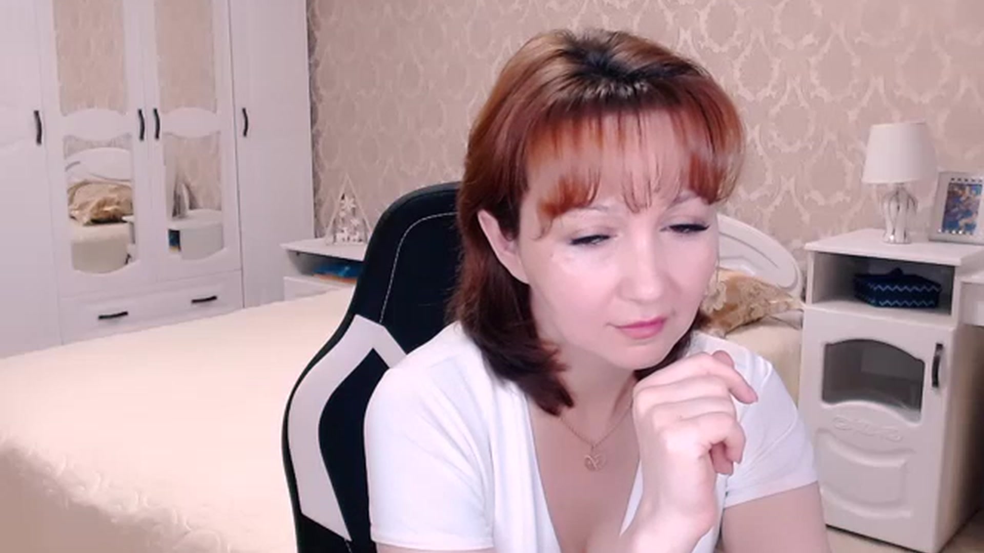 Gallery image thumbnail from AdeleMoran's myfreecams stream on, 07/29/2023, 16:45 image 13 of 20