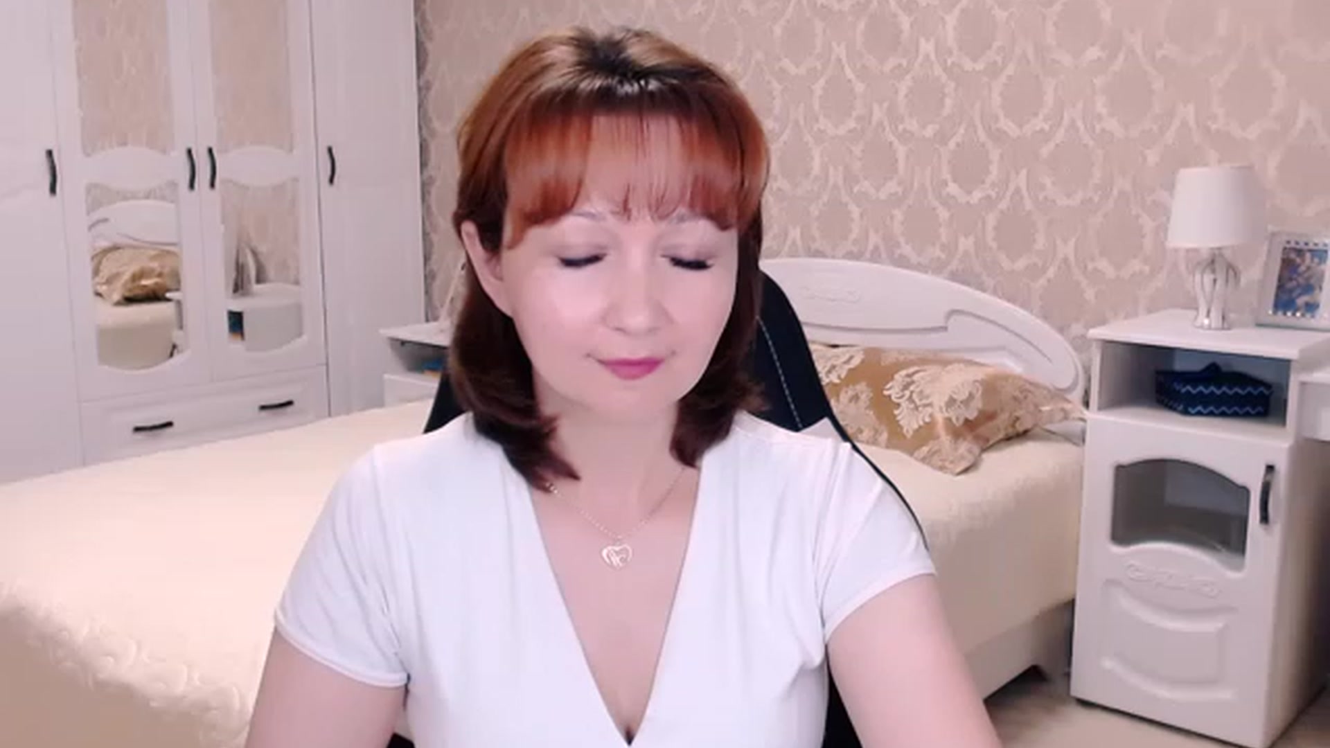 Gallery image thumbnail from AdeleMoran's myfreecams stream on, 07/29/2023, 17:18 image 6 of 20