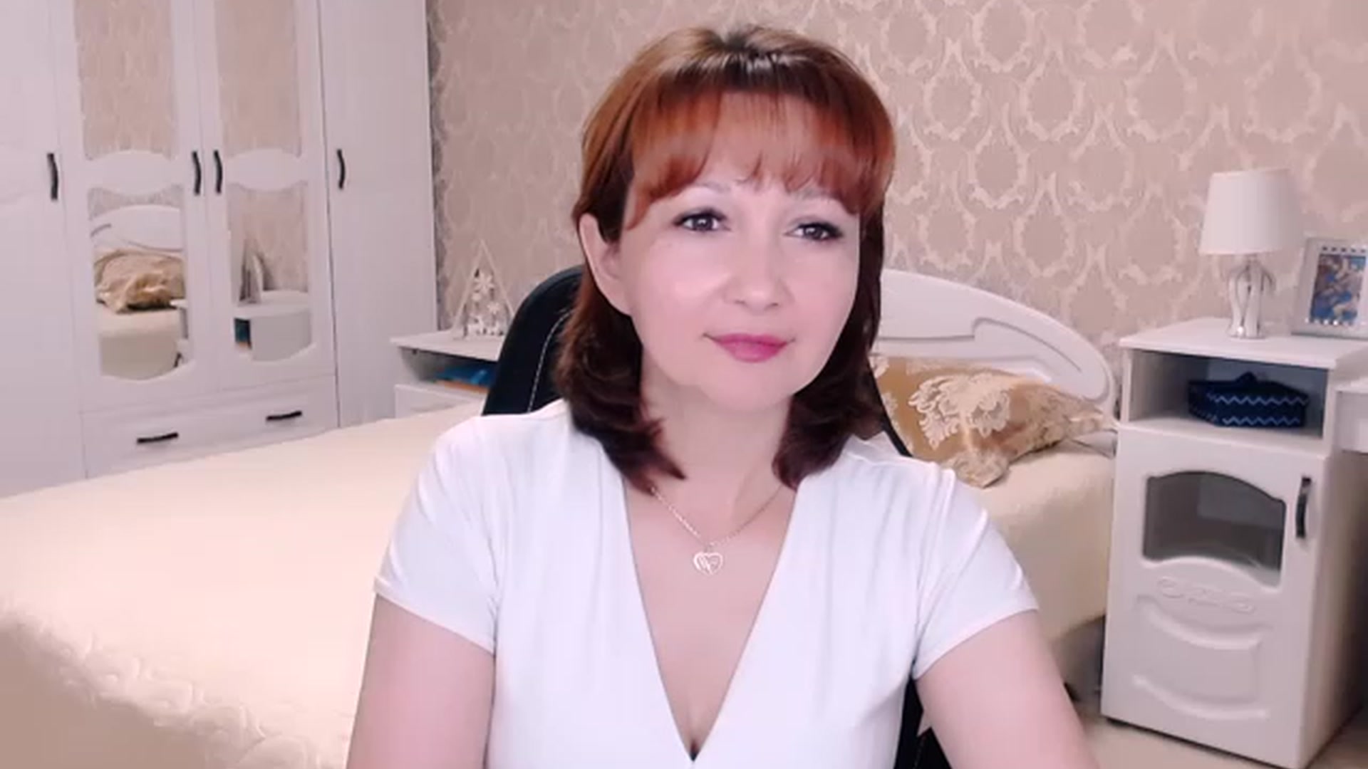 Gallery image thumbnail from AdeleMoran's myfreecams stream on, 07/29/2023, 17:18 image 4 of 20