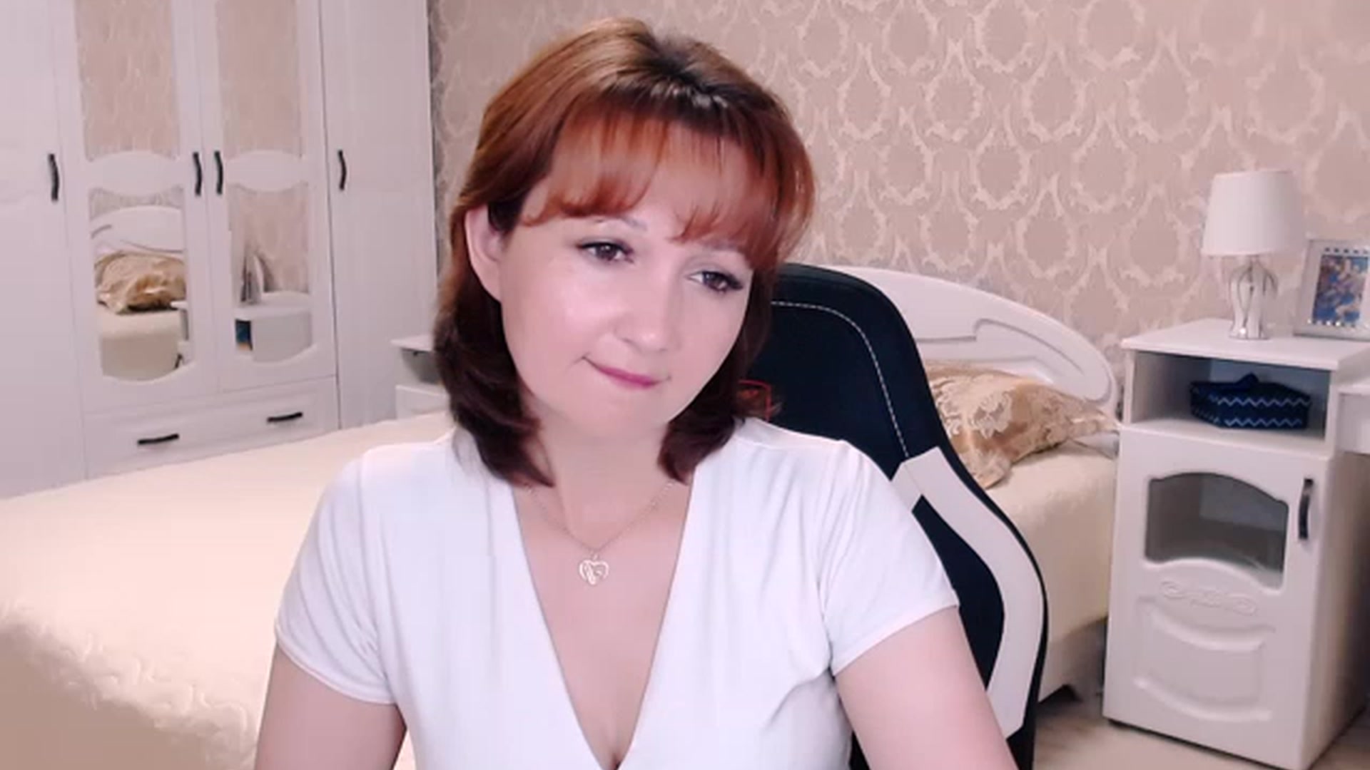 Gallery image thumbnail from AdeleMoran's myfreecams stream on, 07/29/2023, 17:40 image 9 of 20