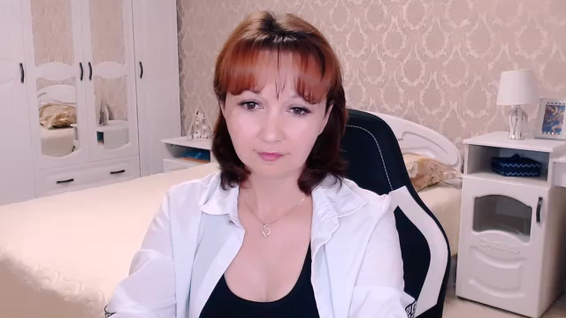 Gallery image thumbnail from AdeleMoran's myfreecams stream on, 07/29/2023, 19:21 image 2 of 20