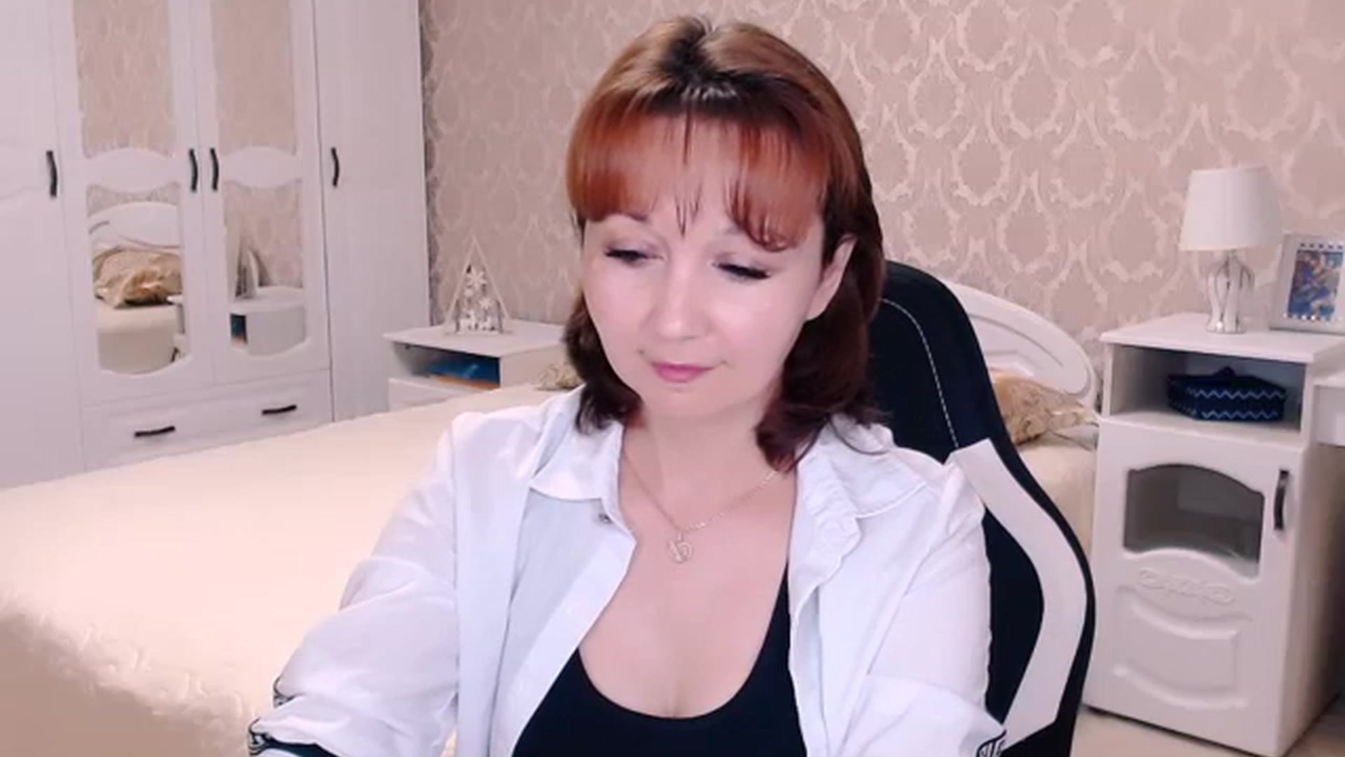 Gallery image thumbnail from AdeleMoran's myfreecams stream on, 07/29/2023, 19:21 image 7 of 20