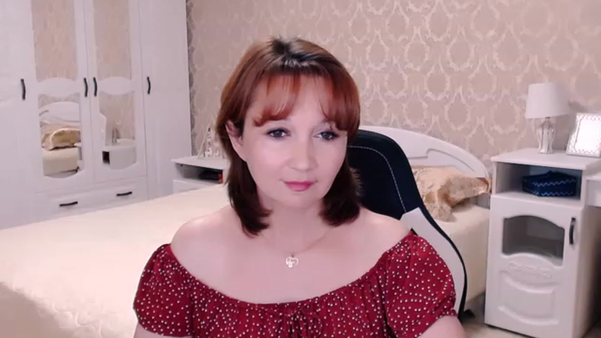 Gallery image thumbnail from AdeleMoran's myfreecams stream on, 08/12/2023, 18:41 image 6 of 20