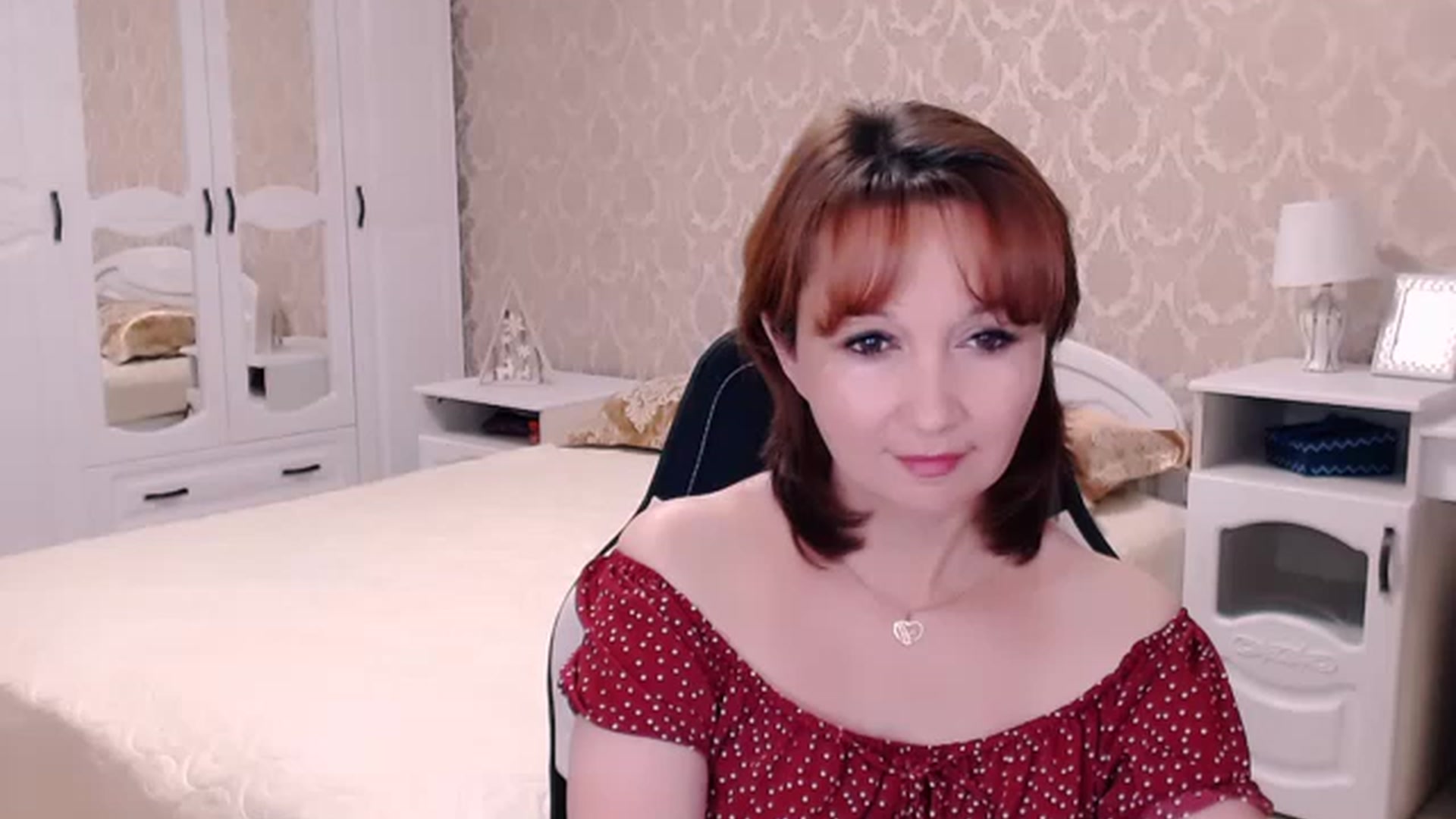 Gallery image thumbnail from AdeleMoran's myfreecams stream on, 08/12/2023, 18:41 image 3 of 20