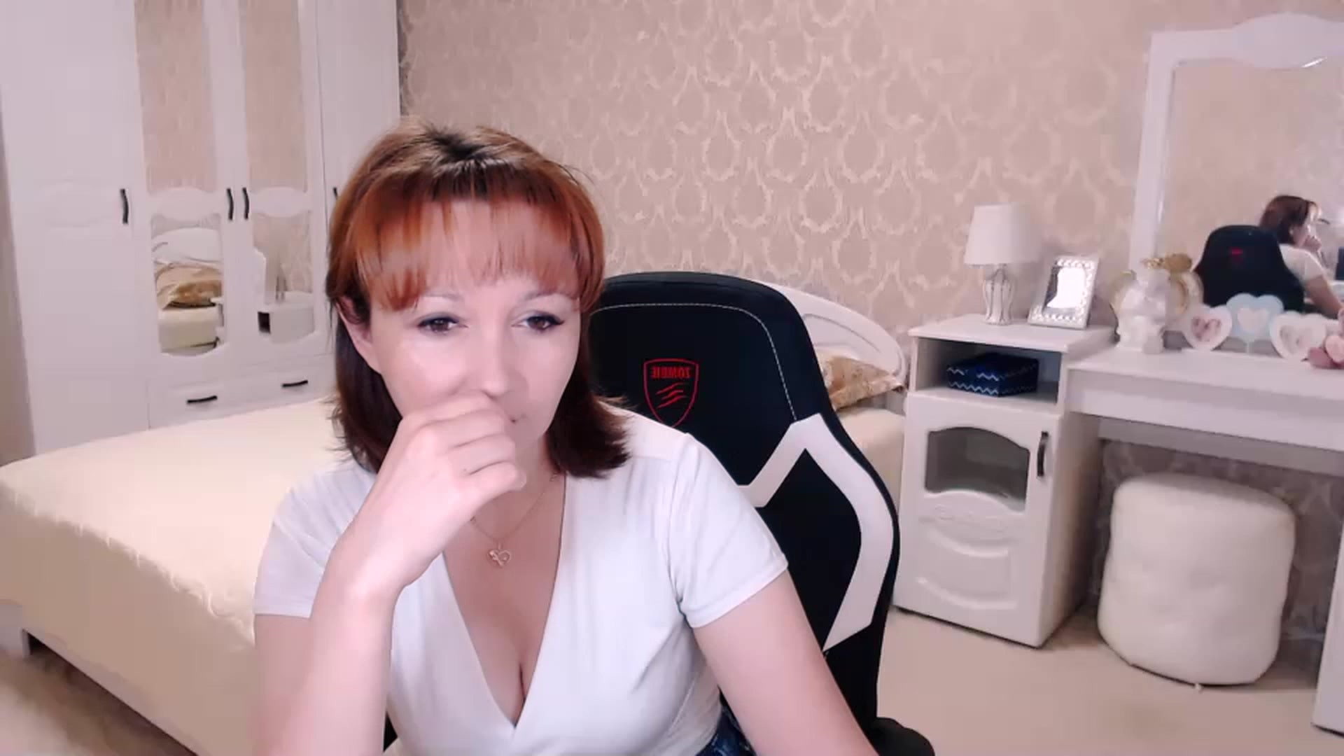 Gallery image thumbnail from AdeleMoran's myfreecams stream on, 08/13/2023, 16:33 image 20 of 20
