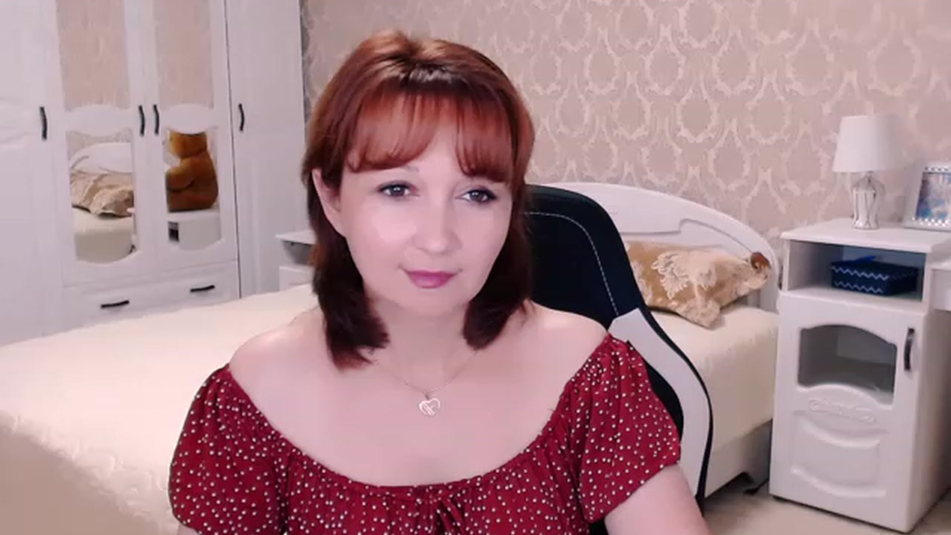 Gallery image thumbnail from AdeleMoran's myfreecams stream on, 08/20/2023, 16:37 image 11 of 20