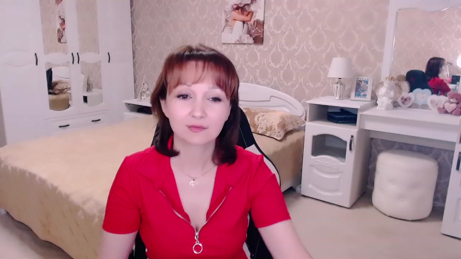 Gallery image thumbnail from AdeleMoran's myfreecams stream on, 03/19/2024, 13:50 image 19 of 20