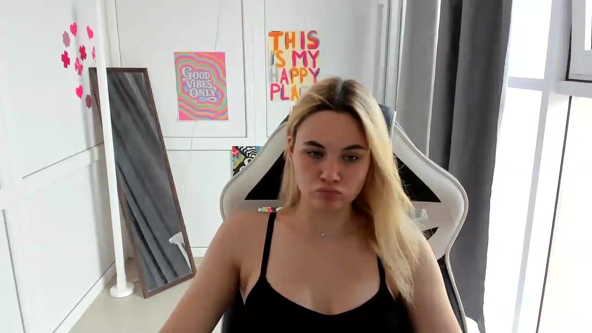 Gallery image thumbnail from AdeliaSol's myfreecams stream on, 08/03/2026, 09:38 image 2 of 20