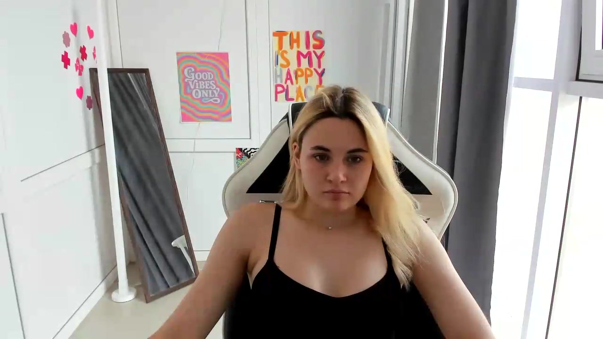 Gallery image thumbnail from AdeliaSol's myfreecams stream on, 08/03/2026, 09:38 image 4 of 20
