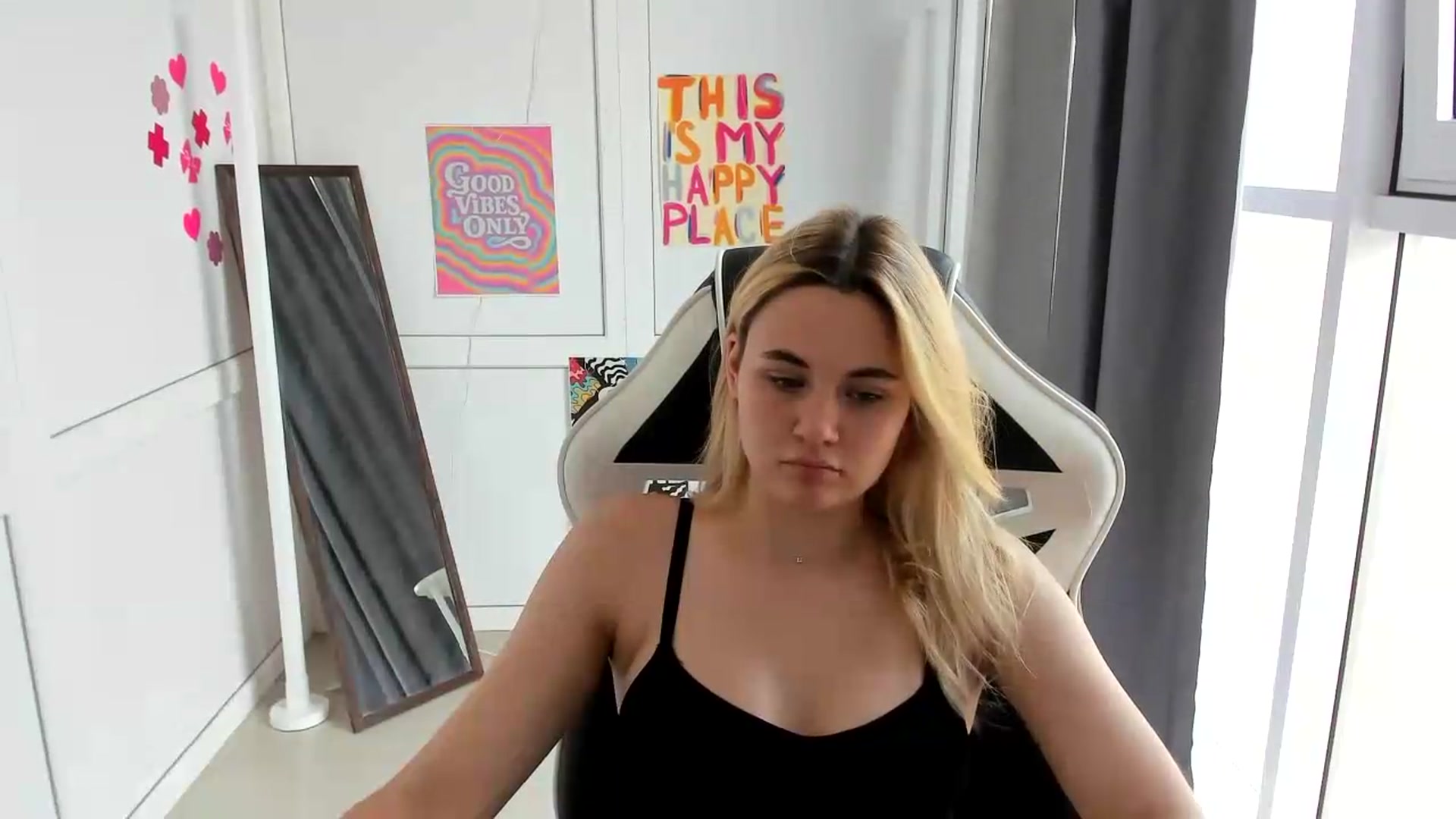 Gallery image thumbnail from AdeliaSol's myfreecams stream on, 08/03/2026, 09:38 image 6 of 20