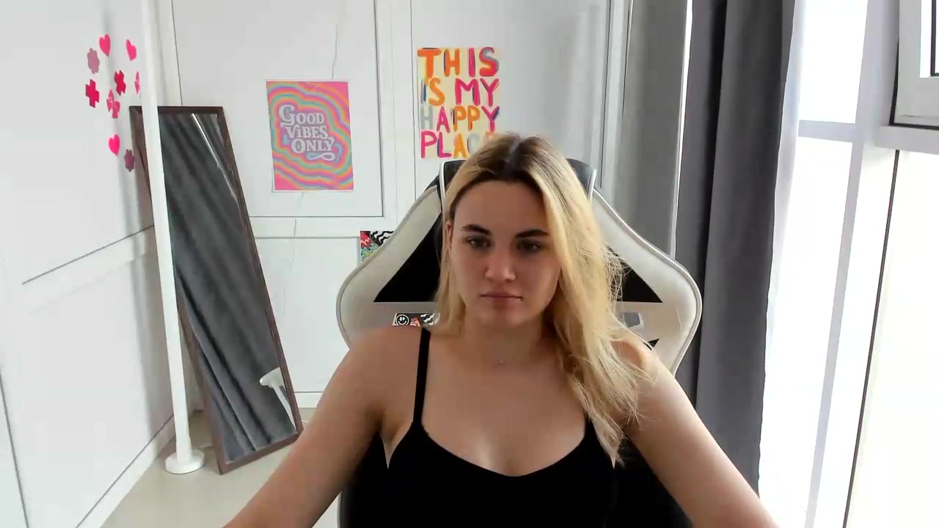 Gallery image thumbnail from AdeliaSol's myfreecams stream on, 08/03/2026, 09:38 image 7 of 20