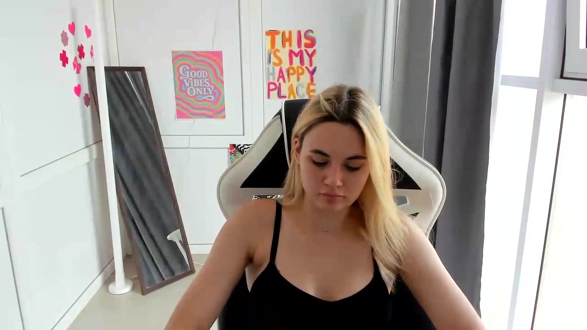 Gallery image thumbnail from AdeliaSol's myfreecams stream on, 08/03/2026, 09:38 image 5 of 20