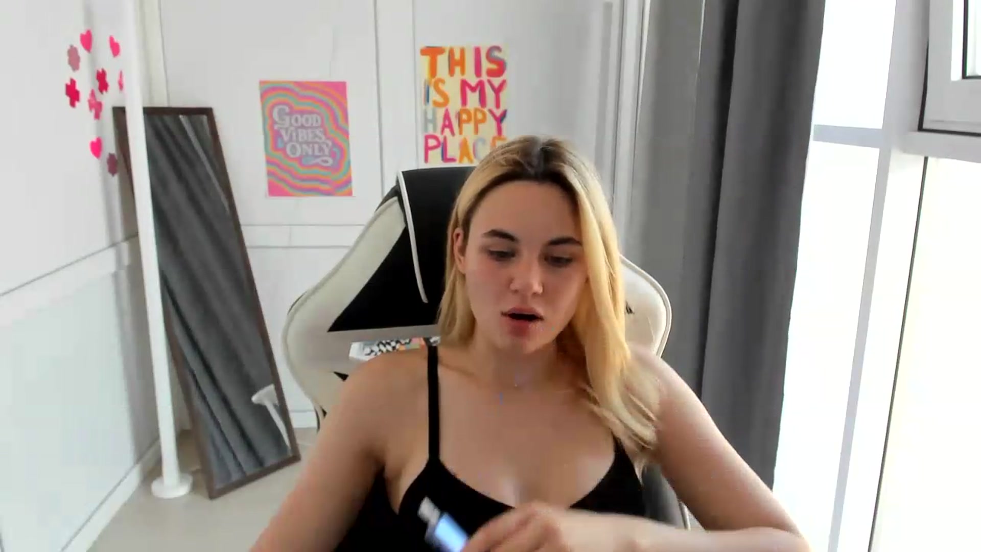 Gallery image thumbnail from AdeliaSol's myfreecams stream on, 08/03/2026, 11:19 image 13 of 20