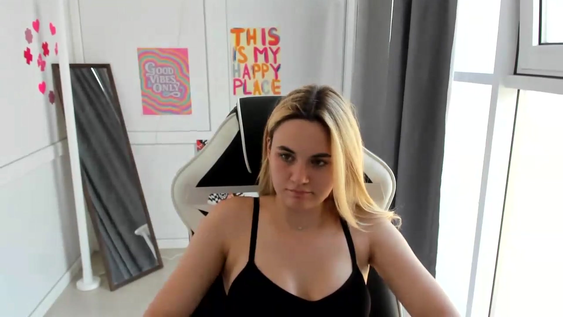 Gallery image thumbnail from AdeliaSol's myfreecams stream on, 08/03/2026, 11:19 image 11 of 20