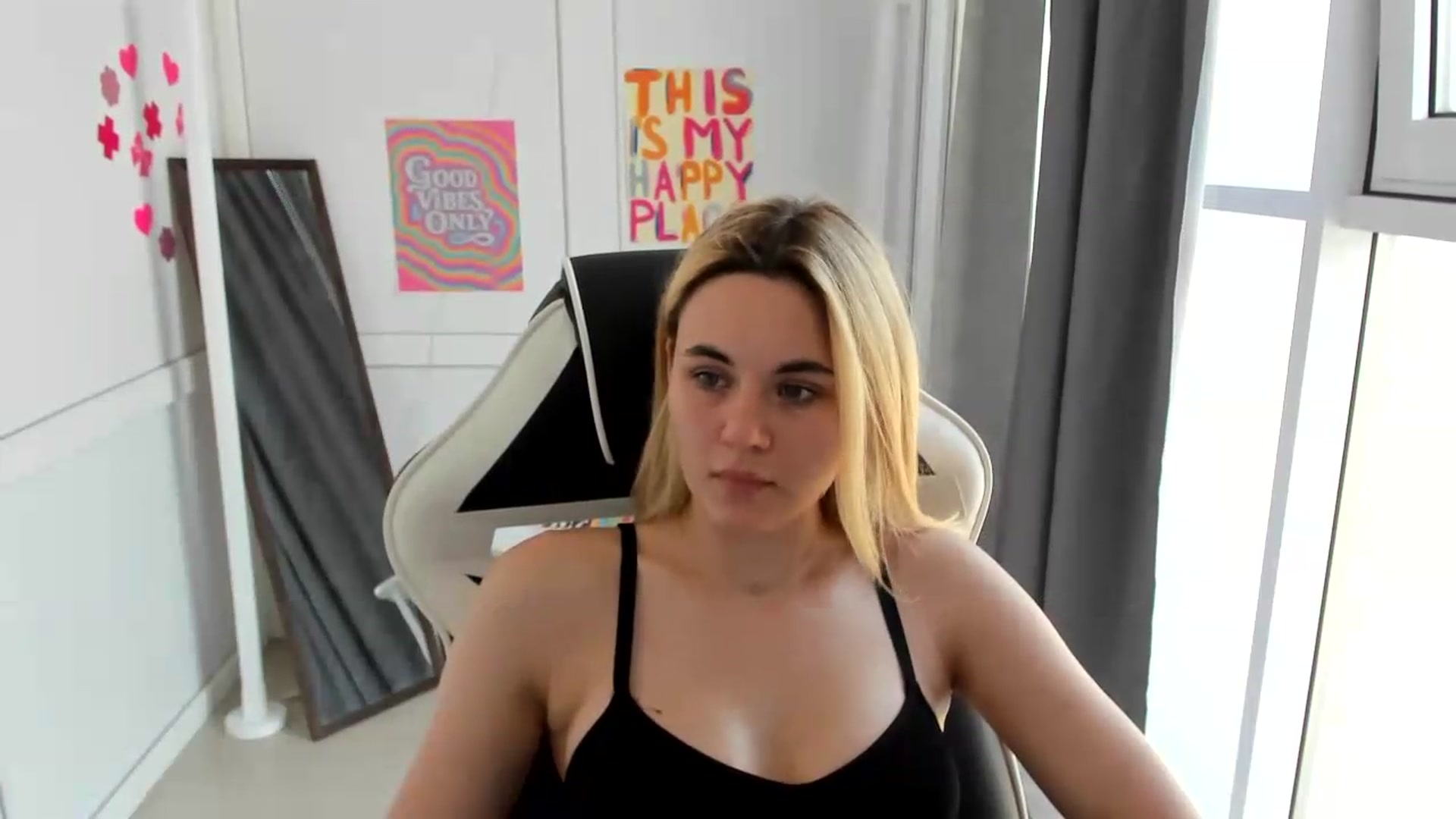 Gallery image thumbnail from AdeliaSol's myfreecams stream on, 08/03/2026, 11:19 image 12 of 20