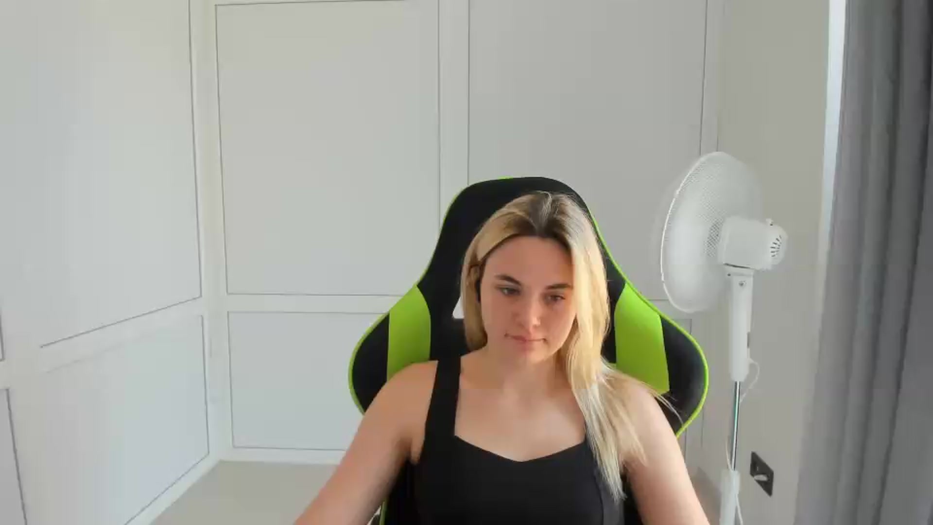 Gallery image thumbnail from AdeliaSol's myfreecams stream on, 08/10/2026, 09:44 image 1 of 20