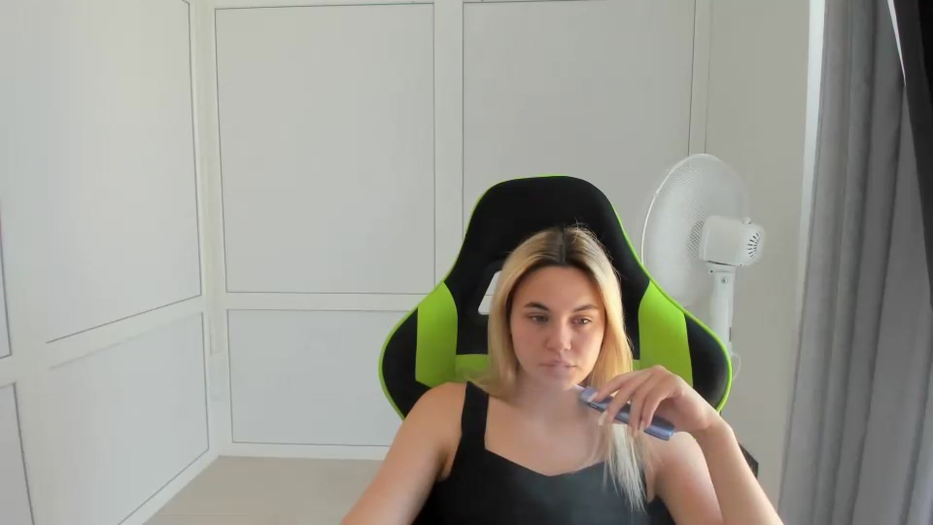 Gallery image thumbnail from AdeliaSol's myfreecams stream on, 08/10/2026, 10:52 image 2 of 20